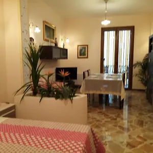  Appartamento Da Giusy Le Petit Bijou
